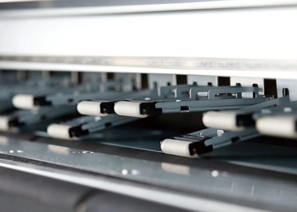 Mutoh ValueJet 1628MH 64-inch Hybrid Printer