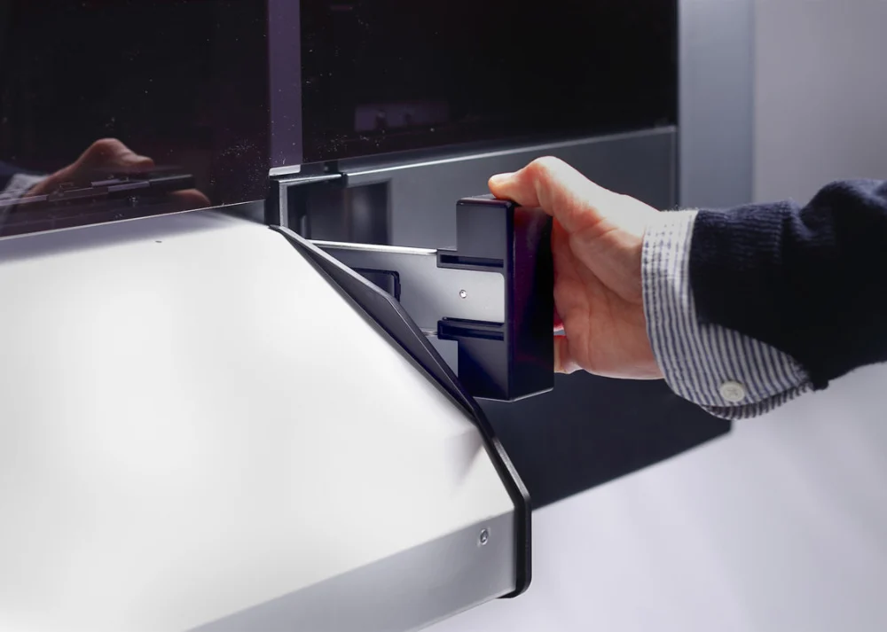 Mutoh XpertJet 1682SR Pro 64-inch Wide-Format Printer